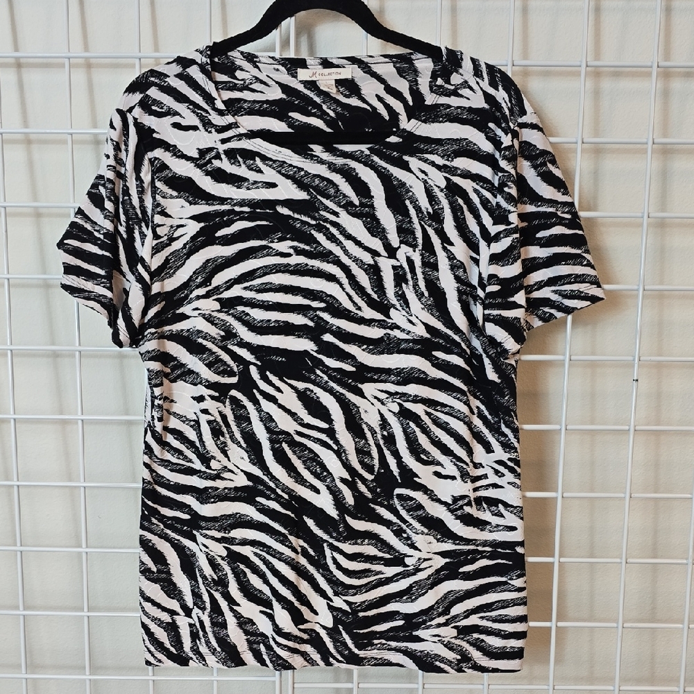JM Collection Black and White Zebra Abstract Print Short Sleeve‎ Top Size Large